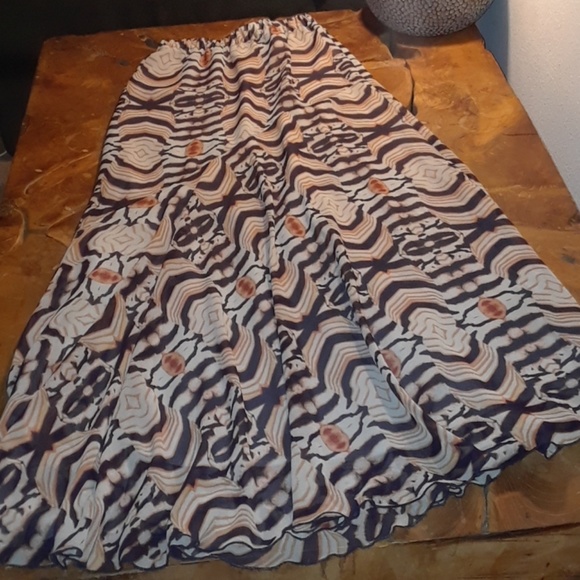 Maxi Skirt - Picture 1 of 2